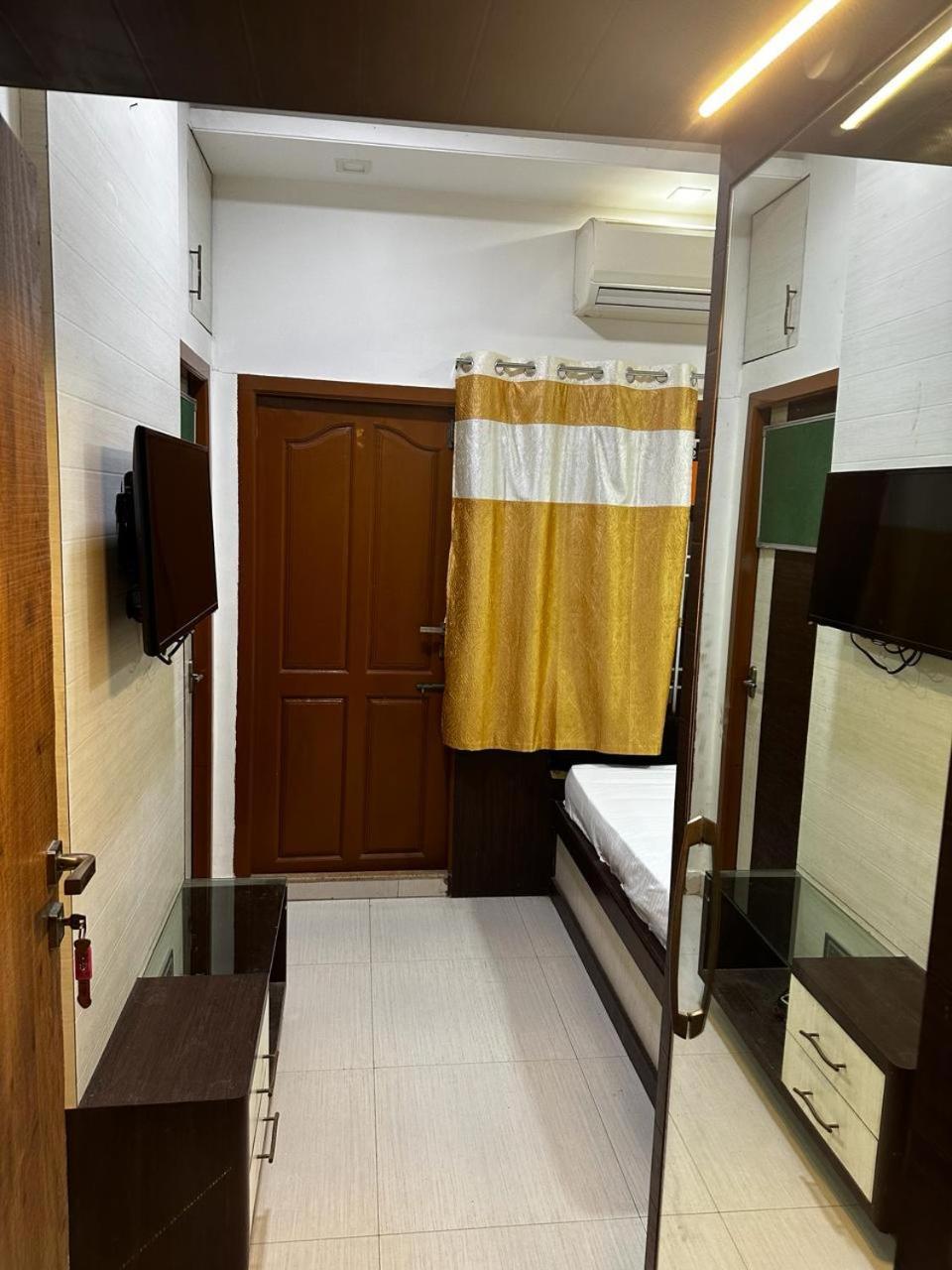 Temple View Home Stay Tiruvannāmalai Exterior foto