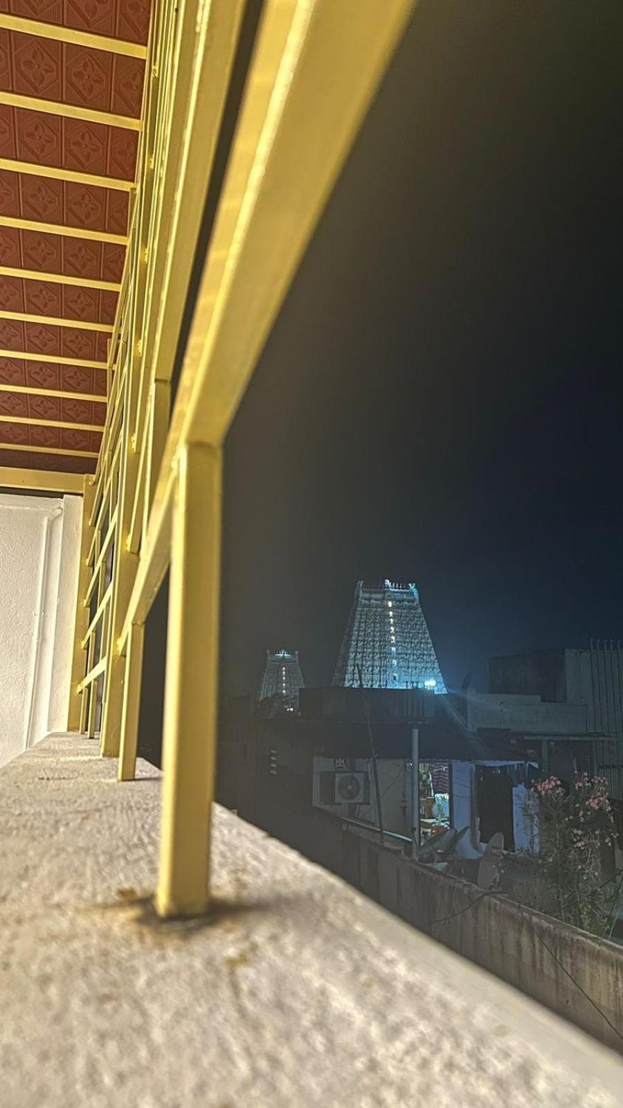 Temple View Home Stay Tiruvannāmalai Exterior foto